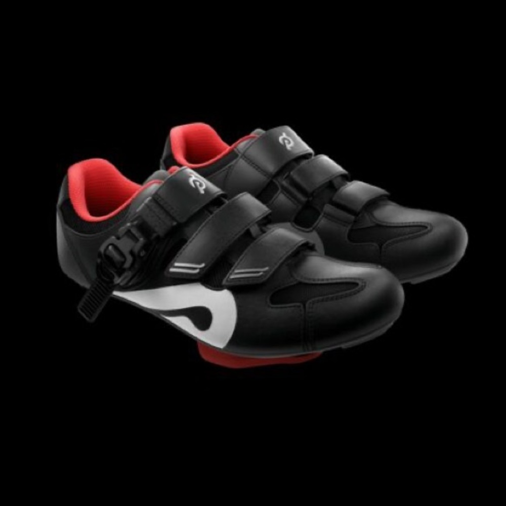 NWT Peloton Womens Cycling Shoes - Hook Loop EU 39 still in original box